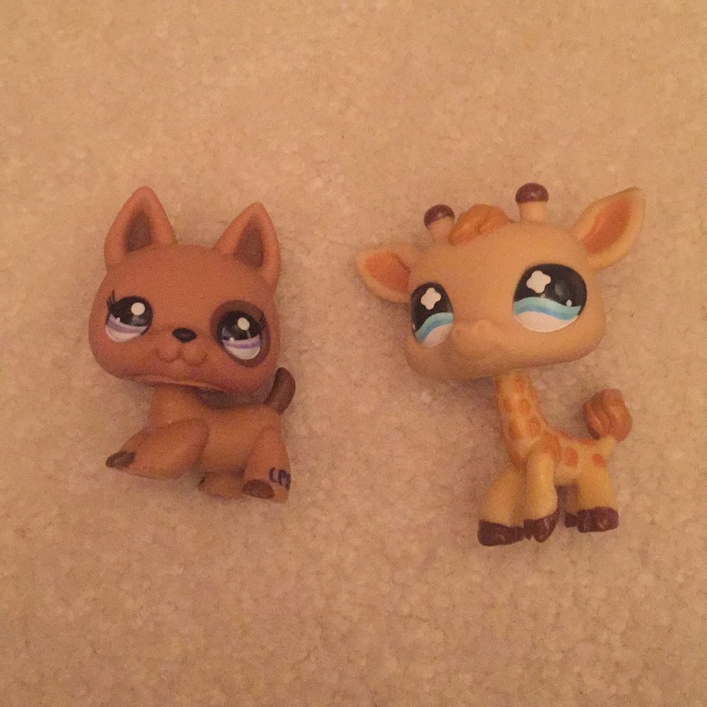 Germand Shepherd and Giraffe LPS
